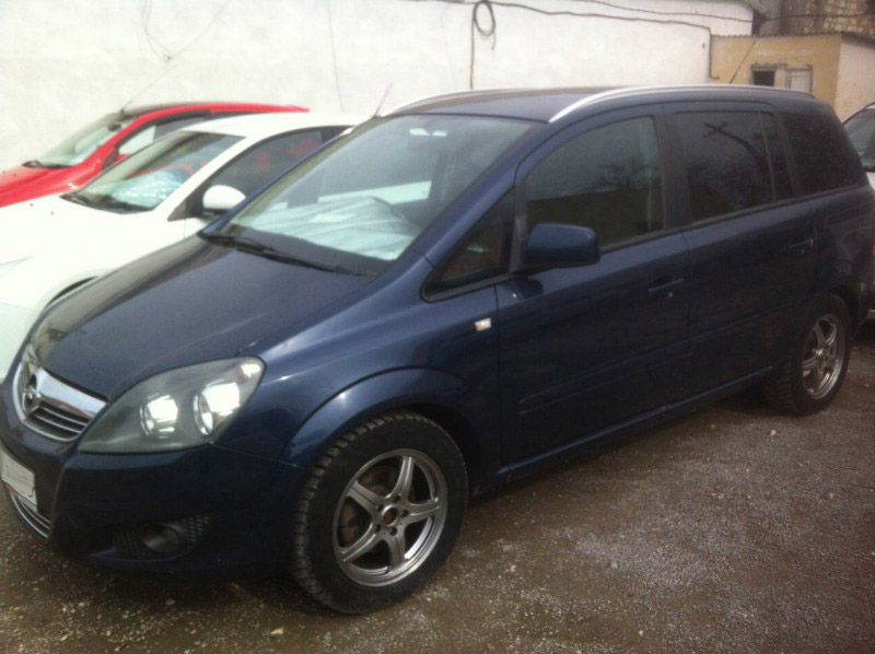 Opel Zafira