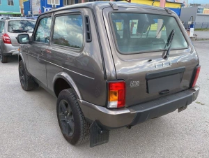 Lada 21213 Niva Urban